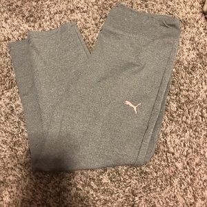 Puma gray capri leggings